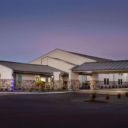 Baymont Inn & Suites Shawnee Exterior foto