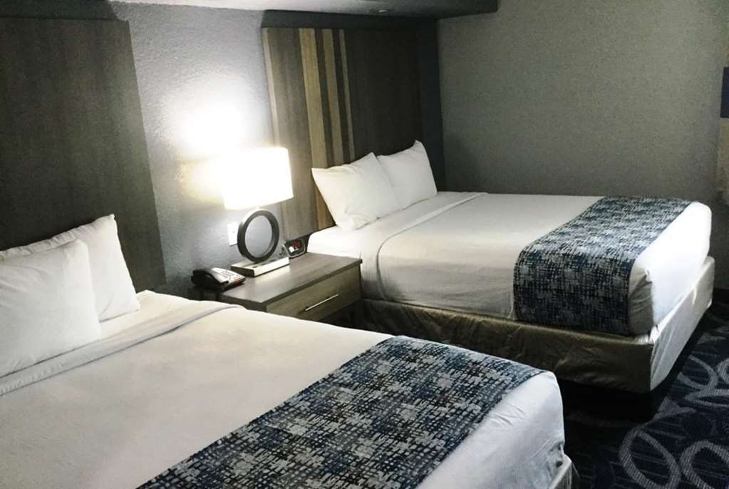 Baymont Inn & Suites Shawnee Zimmer foto